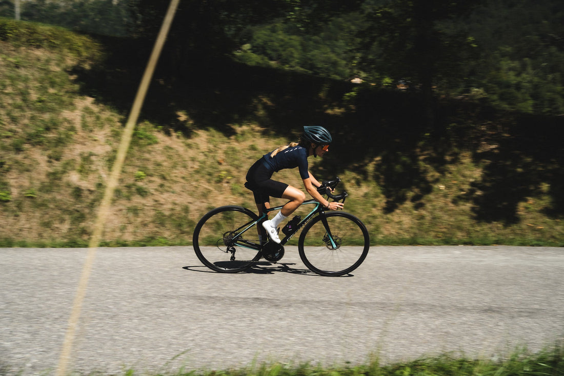 LES FEMMES ONT-ELLES BESOIN D’UN VELO DIFFERENT ? LES BASES POUR CHOISIR. - Loop Sports