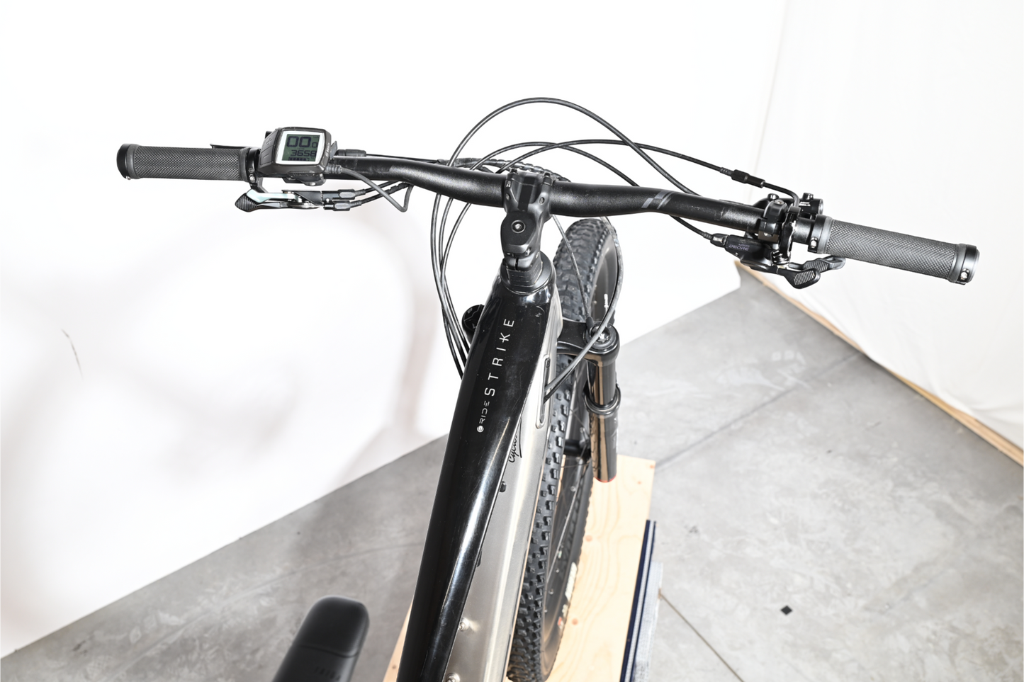 Scott Strike eRide 920 | 2021 - S - 3657KM