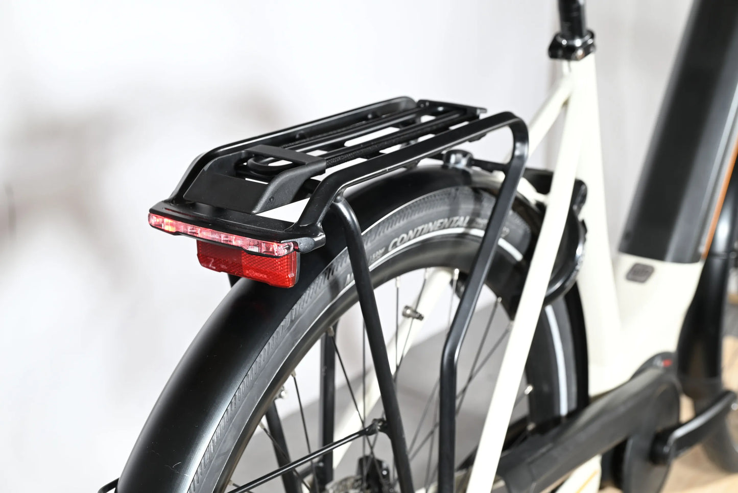 Gazelle Ultimate T10 HMB | 2022 - M - 8332KM