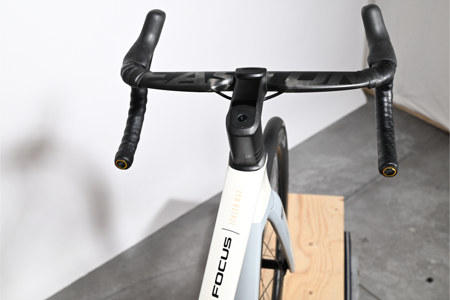 Focus Izalco Max 9.8 | 2025 - 54CM