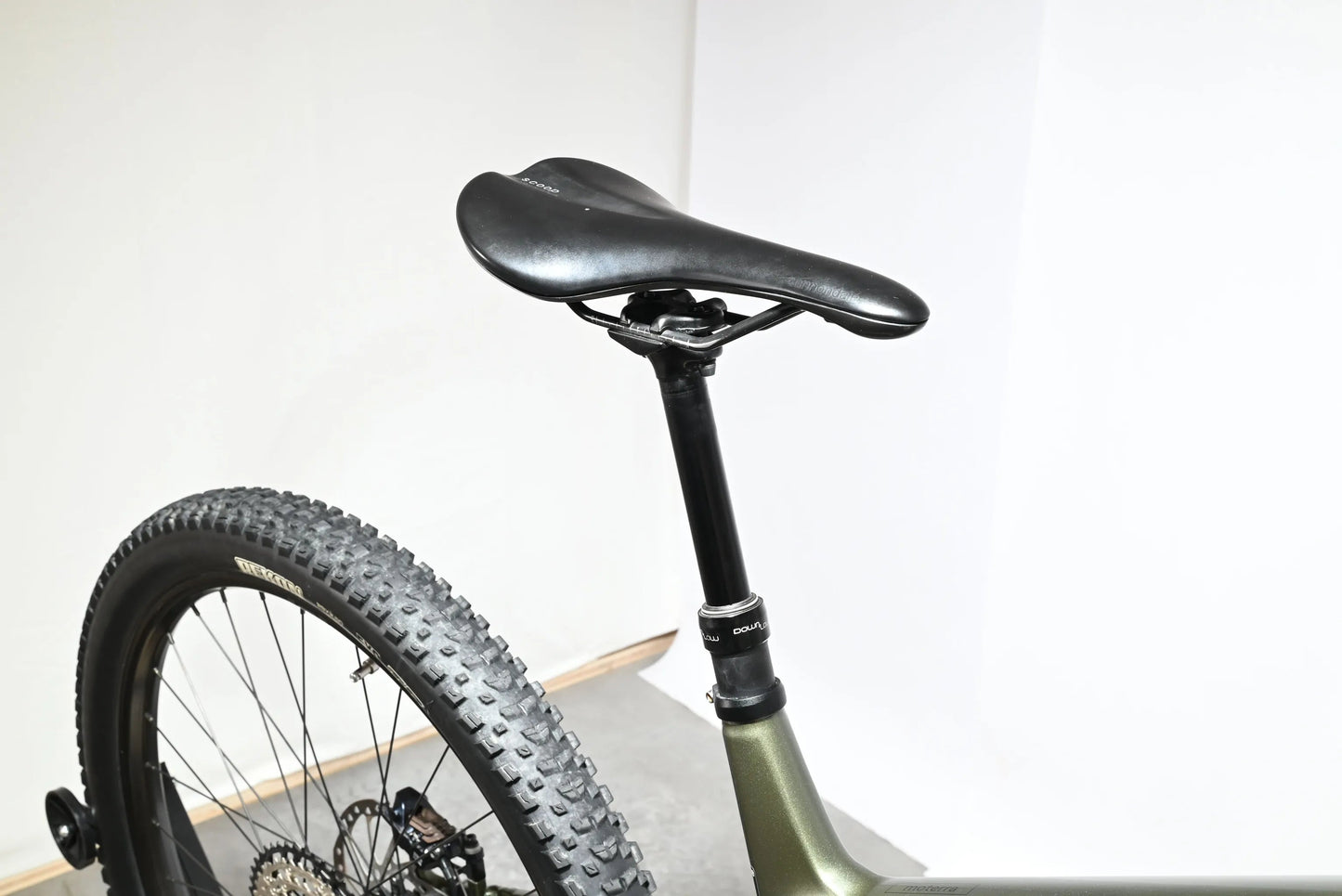 Cannondale Moterra Carbon 2 | 2024 - L - 283KM - Loop Sports