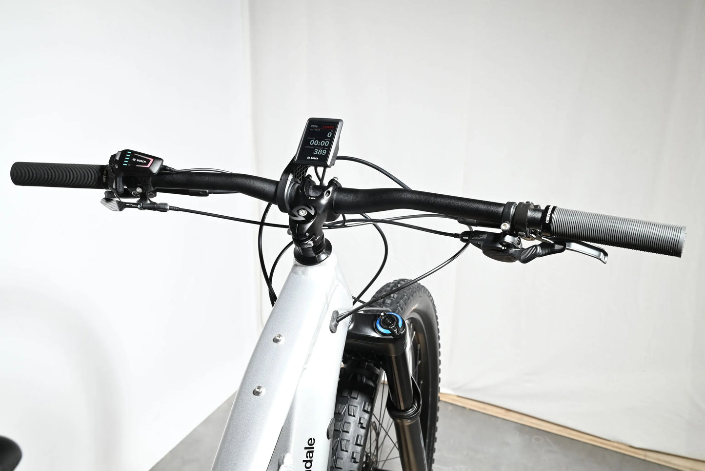Cannondale Moterra Neo 3 | 2024 - L - 389KM - Loop Sports
