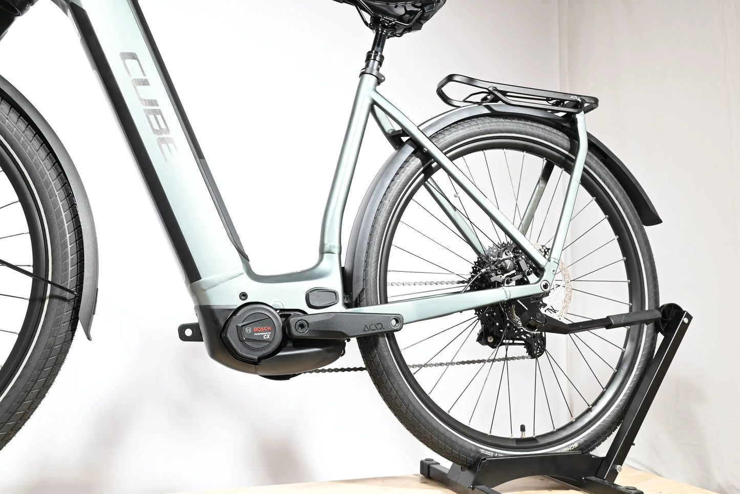 Cube Kathmandu Hybrid Pro 750 | 2024 - M - 117KM - Loop Sports