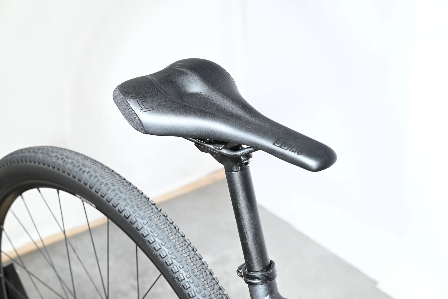 Focus Atlas 6.7 | 2023 - 48CM - Loop Sports