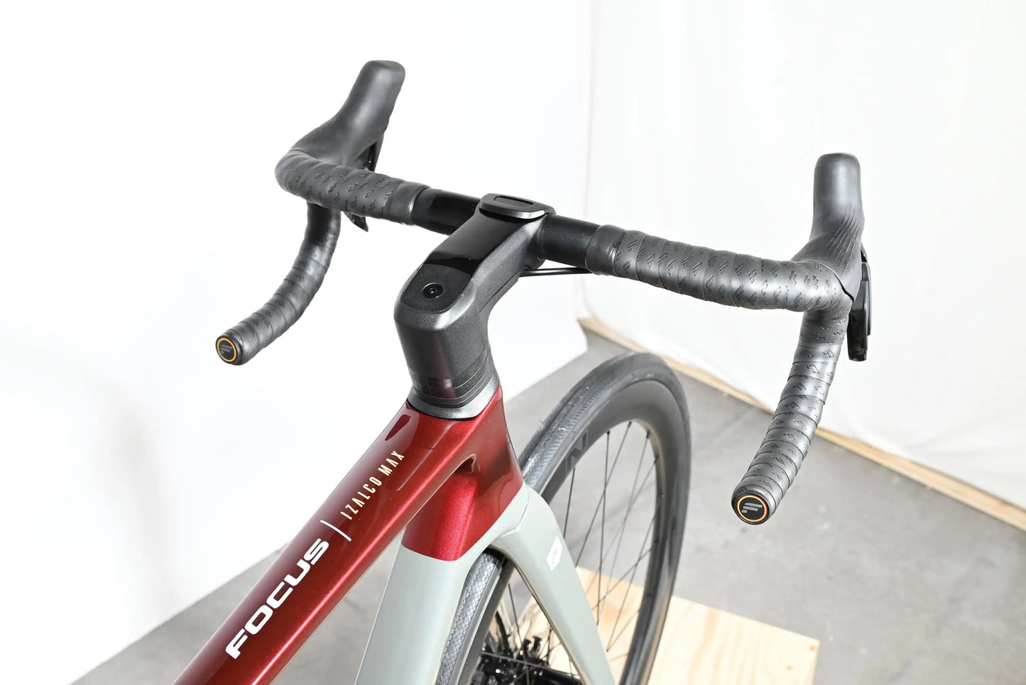 Focus Izalco Max 8.9 | 2024 - S - Loop Sports