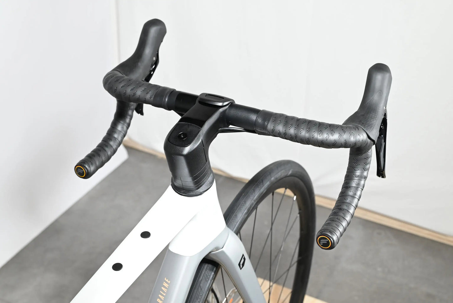 Focus Paralane 8.7 | 2024 - XS - Loop Sports