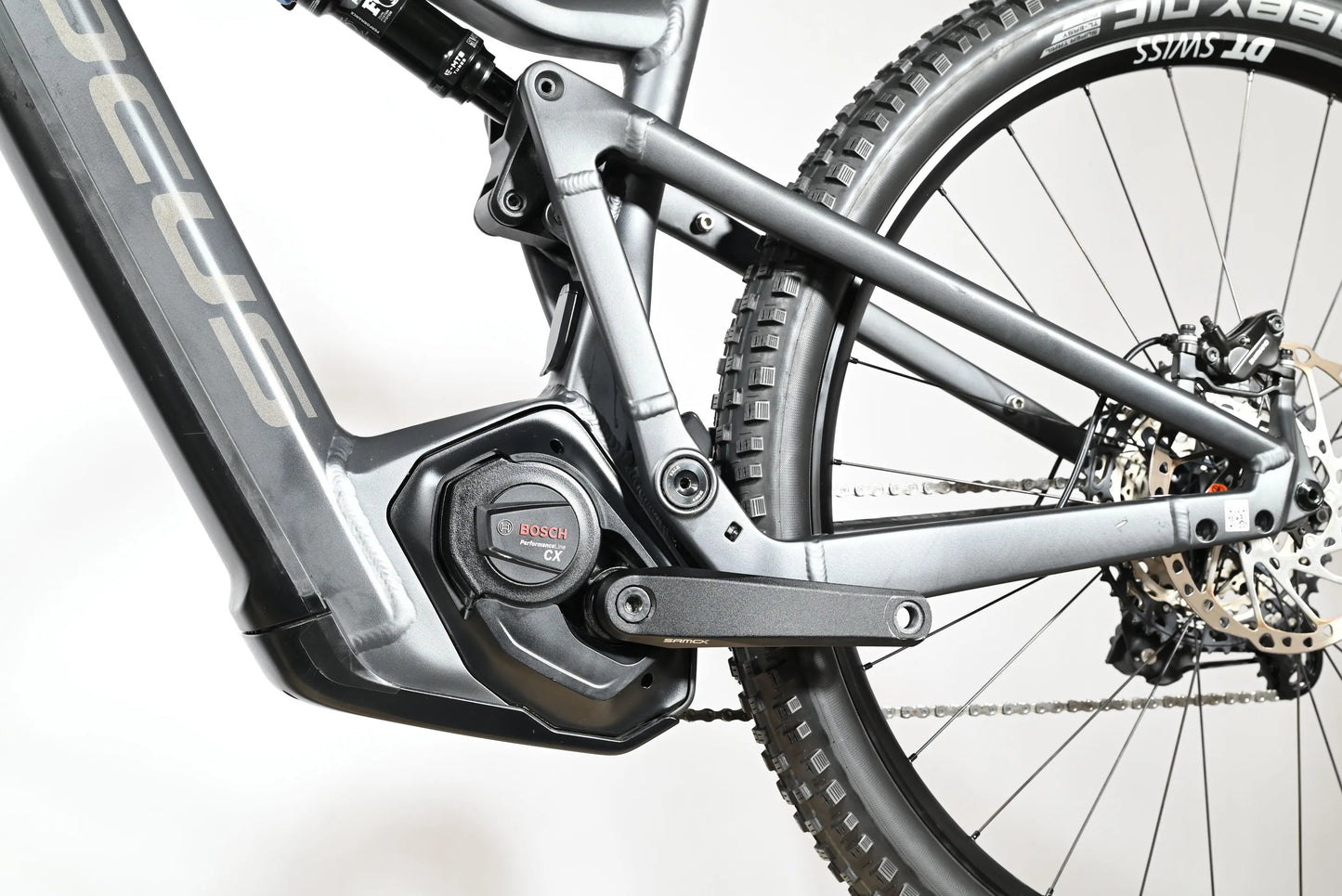 Focus Thron2 6.9 | 2023 - M - 462KM - Loop Sports