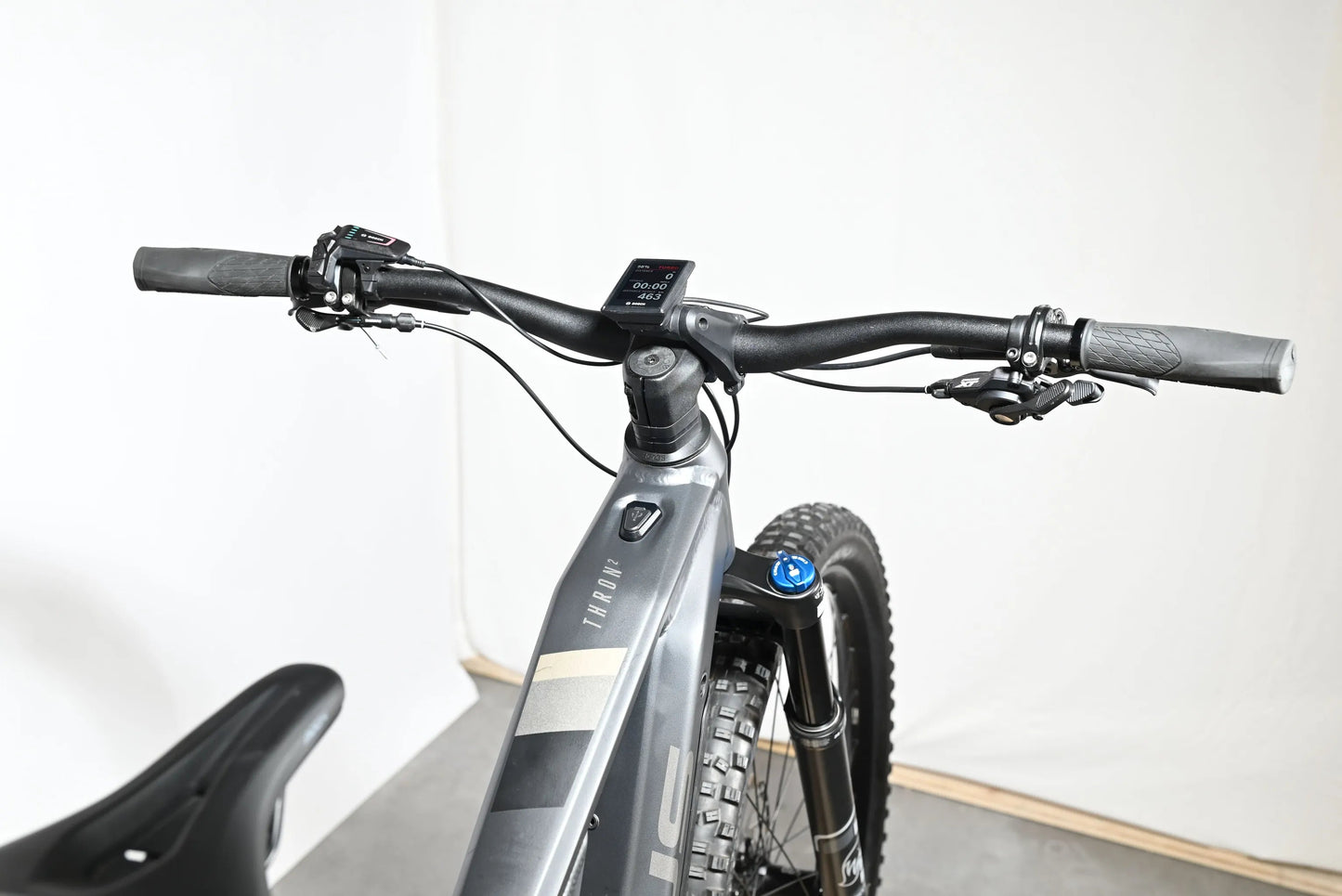 Focus Thron2 6.9 | 2023 - M - 462KM - Loop Sports