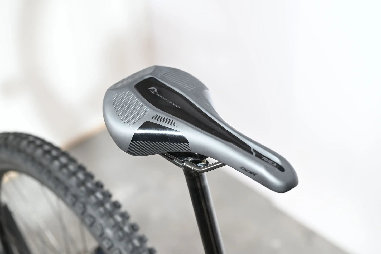 Giant Reign SX | 2023 - M - Loop Sports