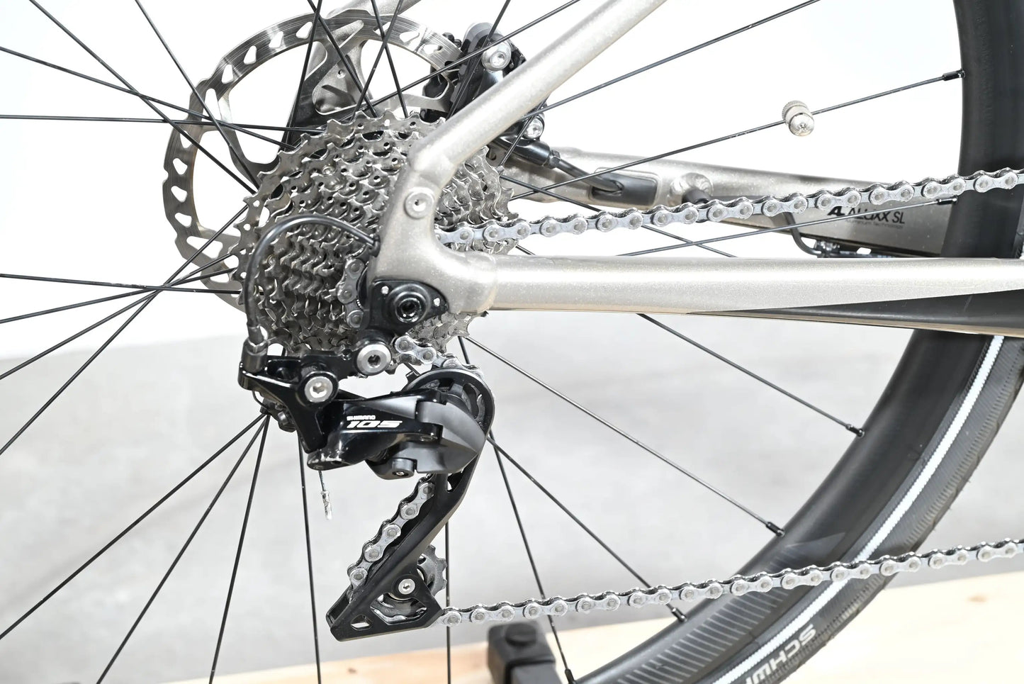 Giant Road E+ 2 | 2021 - M - 985KM - Loop Sports