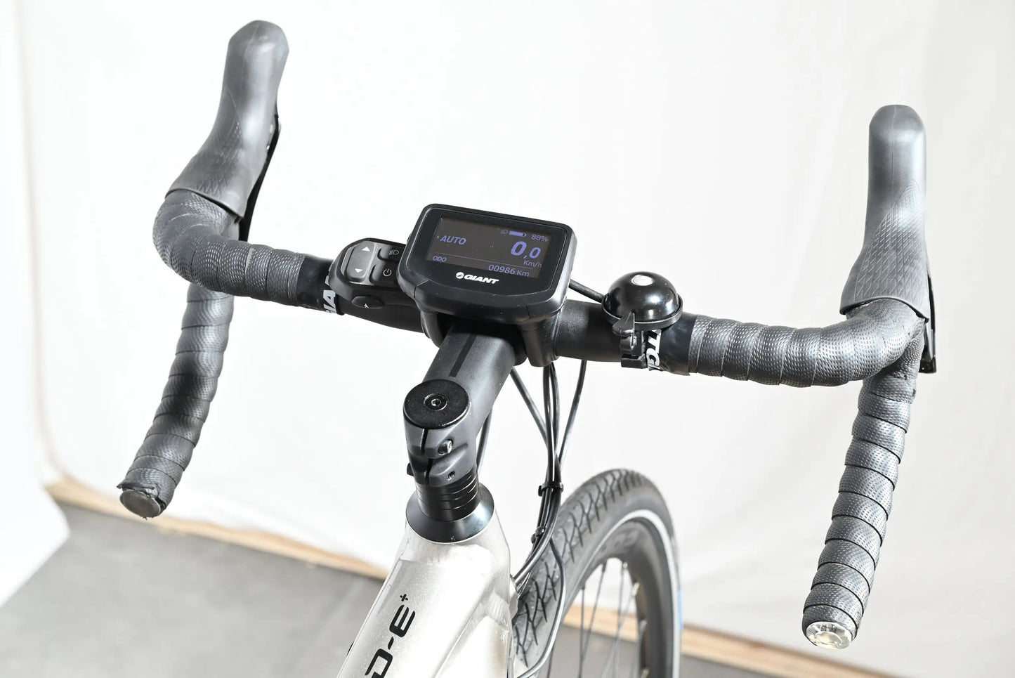 Giant Road E+ 2 | 2021 - M - 985KM - Loop Sports