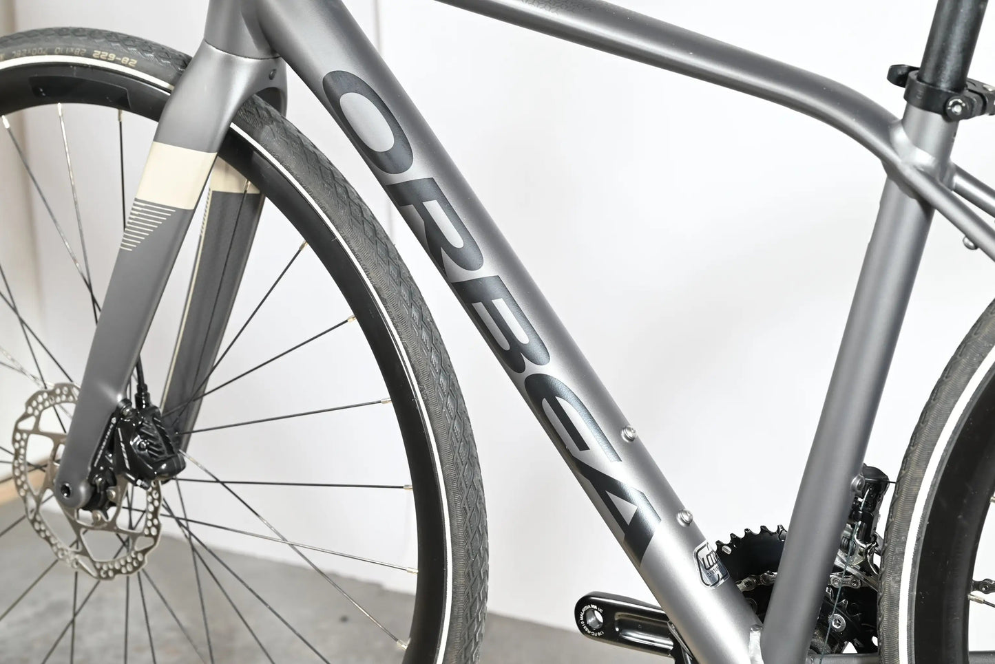 Orbea Avant H30 - D | 2023 - 47CM - Loop Sports