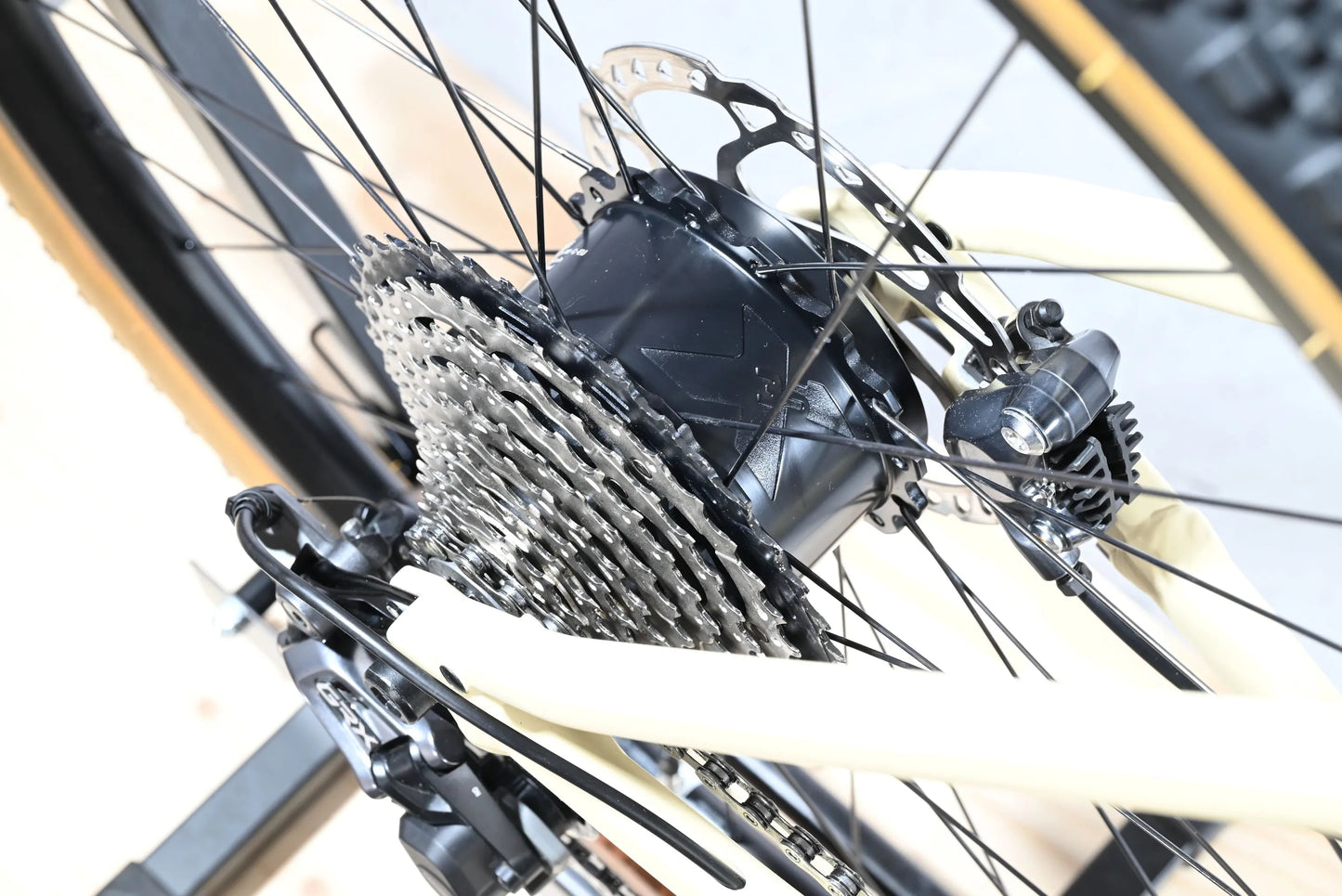 Rose Backroad Al Plus | 2024 - M - 138KM - Loop Sports