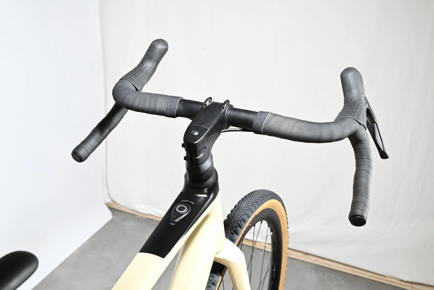 Rose Backroad Al Plus | 2024 - M - 138KM - Loop Sports