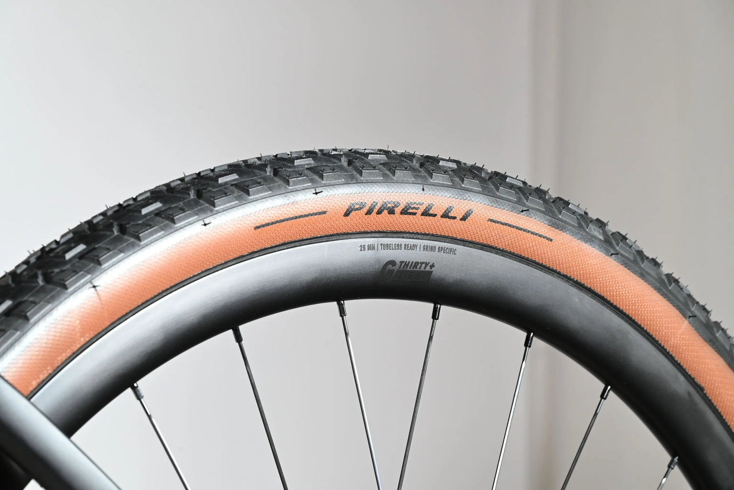 Rose Backroad Plus Grx RX810 | 2023 - M - 320KM - Loop Sports