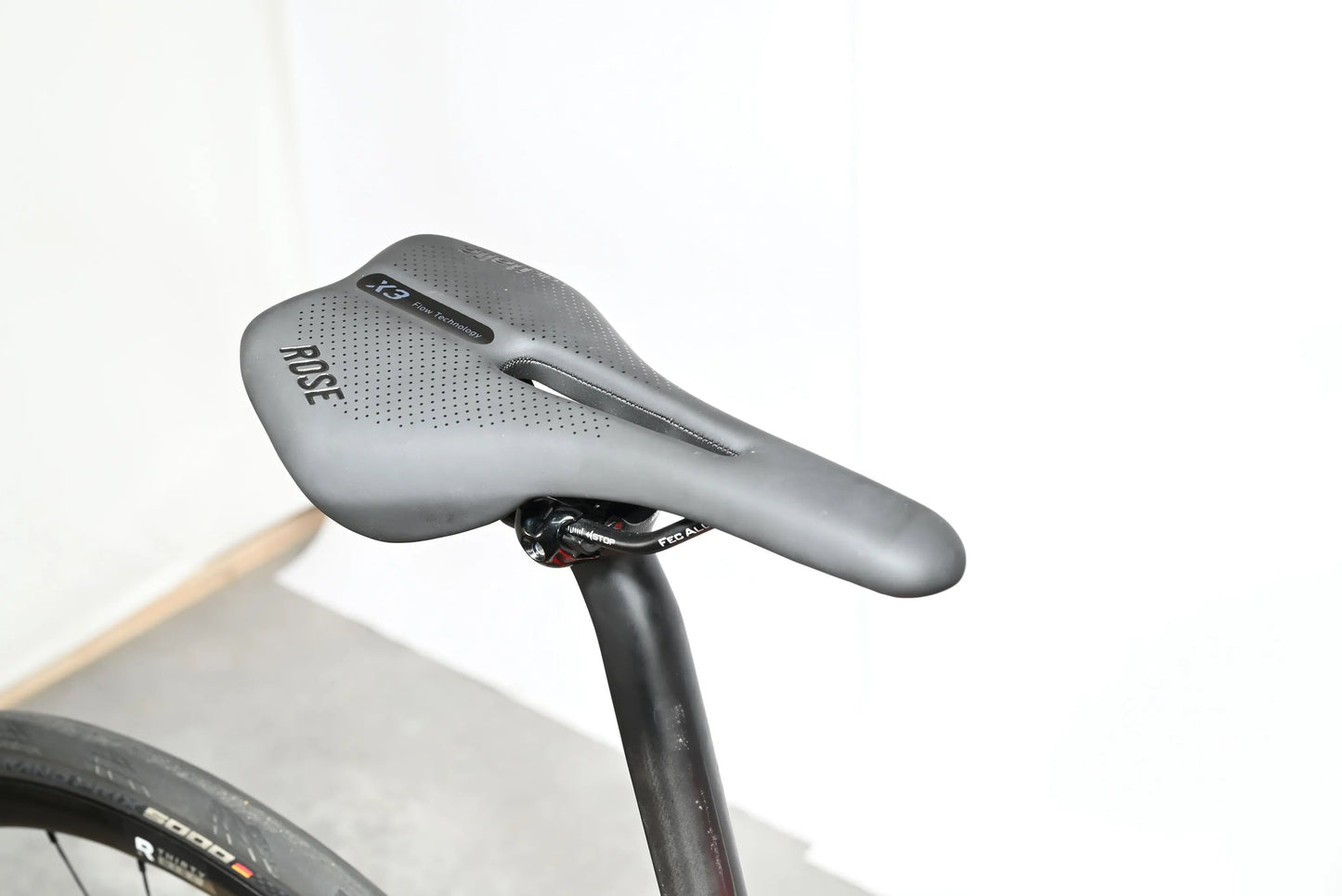 Rose Reveal Four Ultegra | 2023 - 53CM - Loop Sports