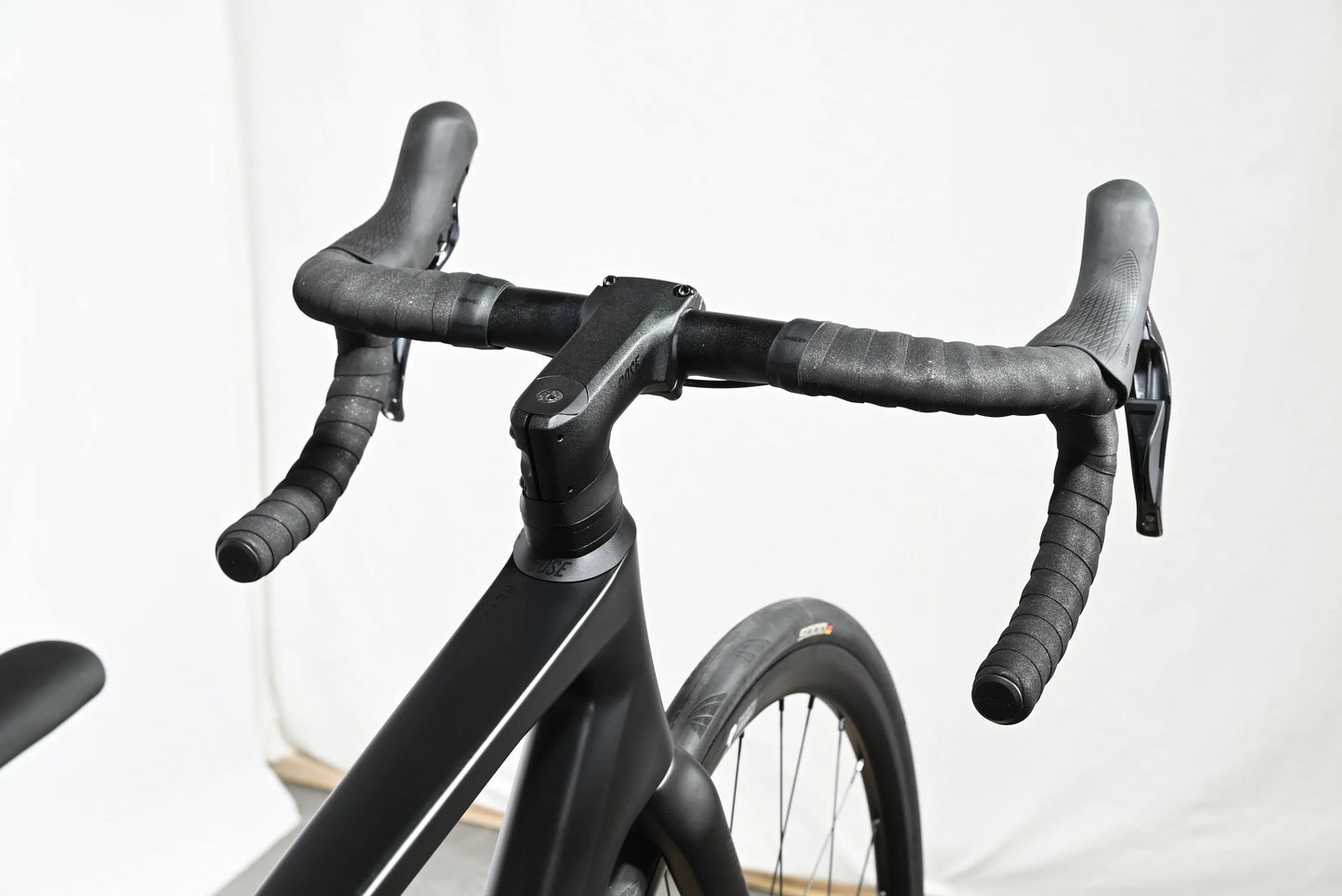 Rose Reveal Four Ultegra | 2023 - 53CM - Loop Sports