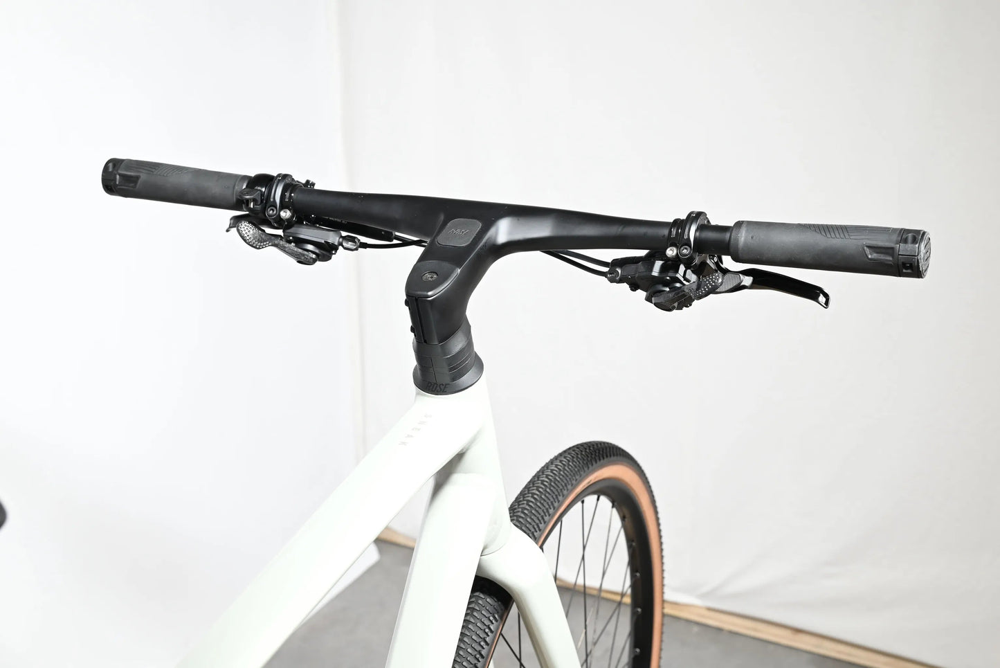 Rose Sneak 2 | 2022 - 59CM - Loop Sports