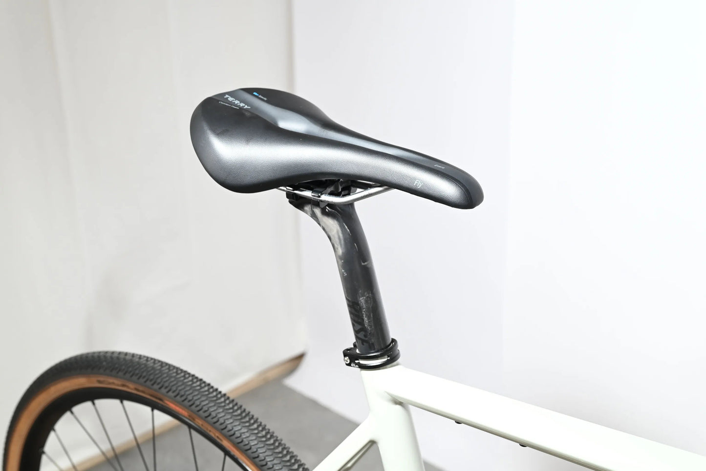Rose Sneak 2 | 2022 - 59CM - Loop Sports