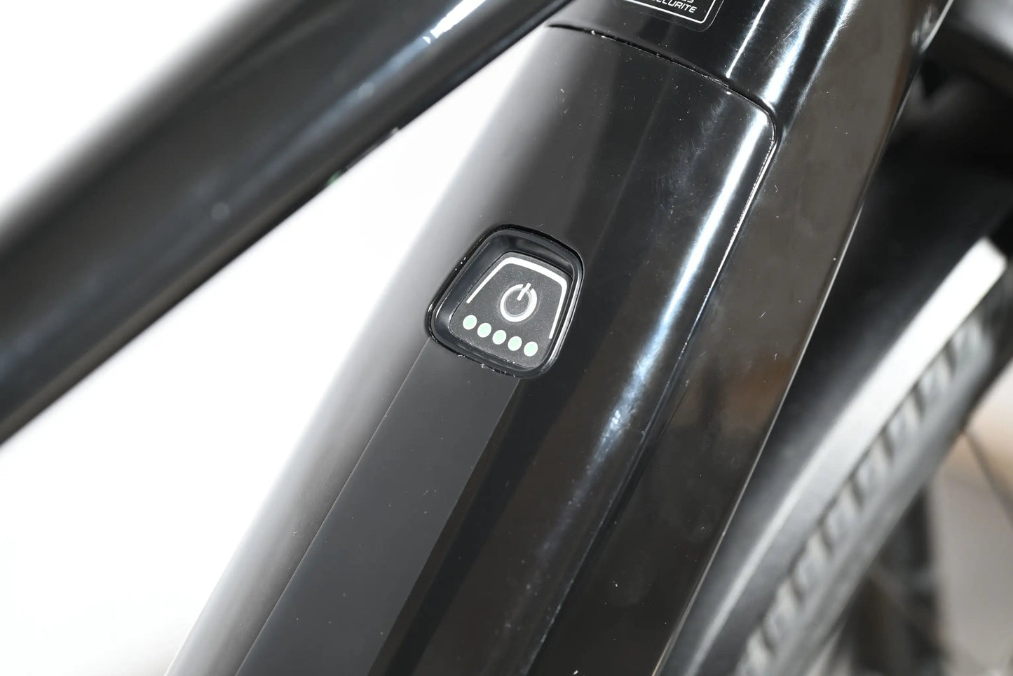 Specialized Turbo Vado 5.0 | 2021 - M - 1368KM - Loop Sports