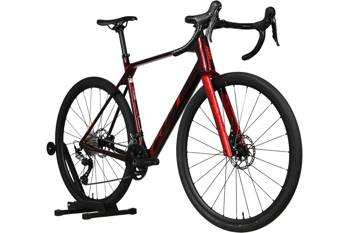 Vélo gravel KTM X-Strada Elite 2024 rouge bordeaux de Loop Sports avec cadre en aluminium et transmission Shimano GRX