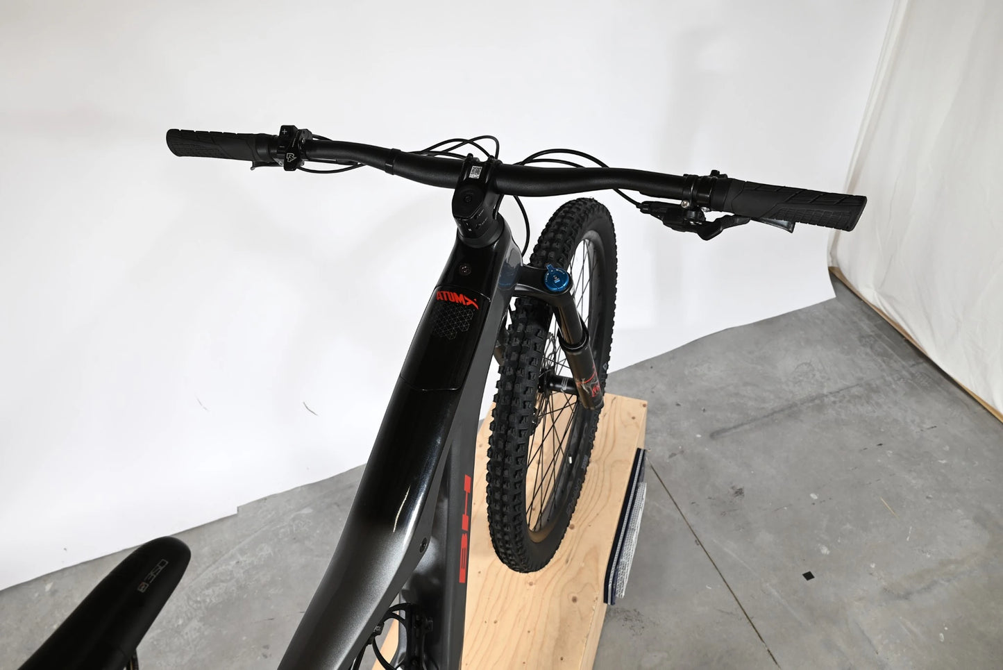 BH Atomx Lynx Pro 8.4 | 2024 - L - 300KM