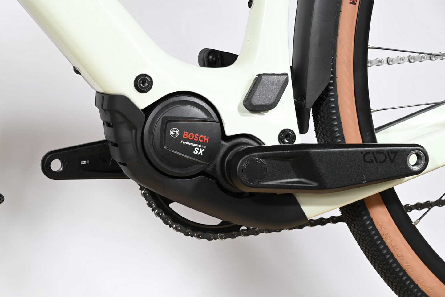 Cube Nuroad Hybrid C:62 Race FE 400X | 2025 - L - 616KM