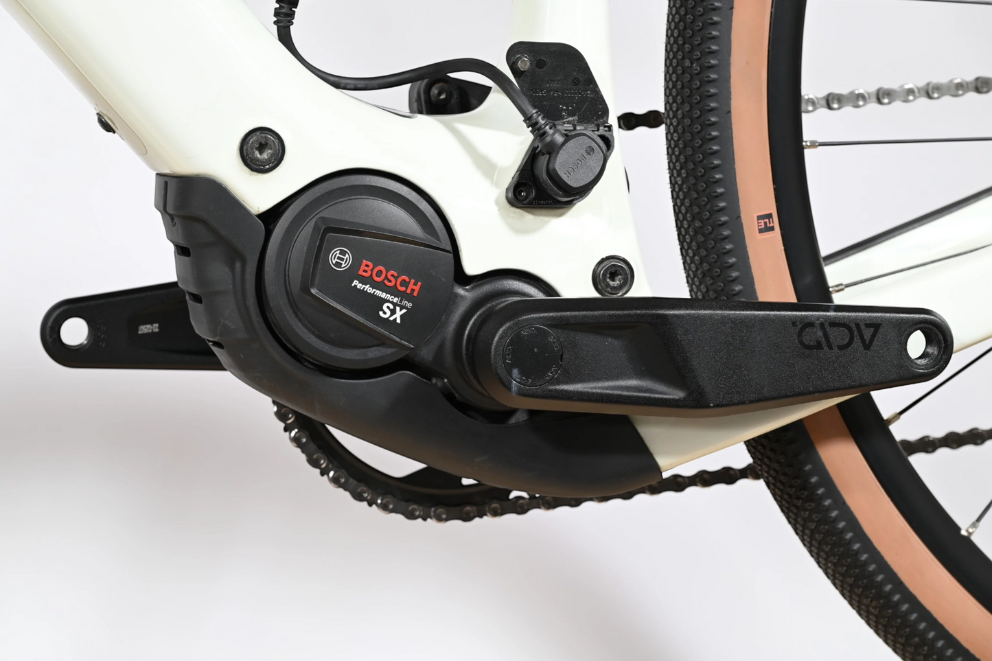 Cube Nuroad Hybrid C:62 Race 400X | 2025 - M - 542KM