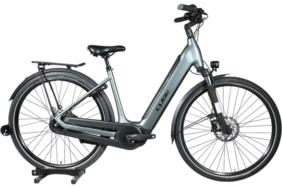 Cube Supreme Hybrid Pro 625 | 2024 - S - 4916KM