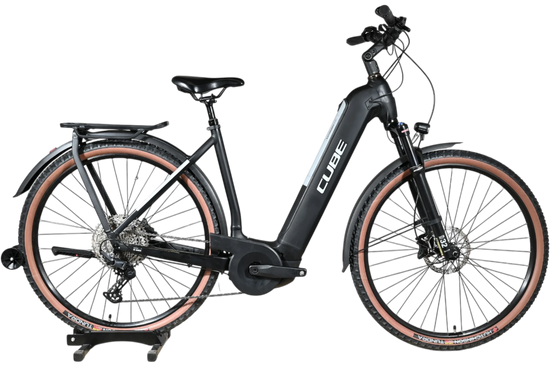 Cube Kathmandu Hybrid EXC 750 | 2022 - M - 8838KM