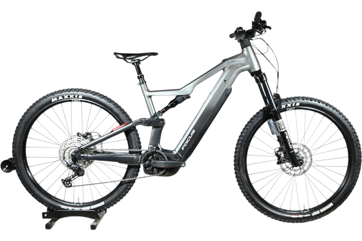 Focus Thron 6.8 ABS | 2025 - XL - 685KM