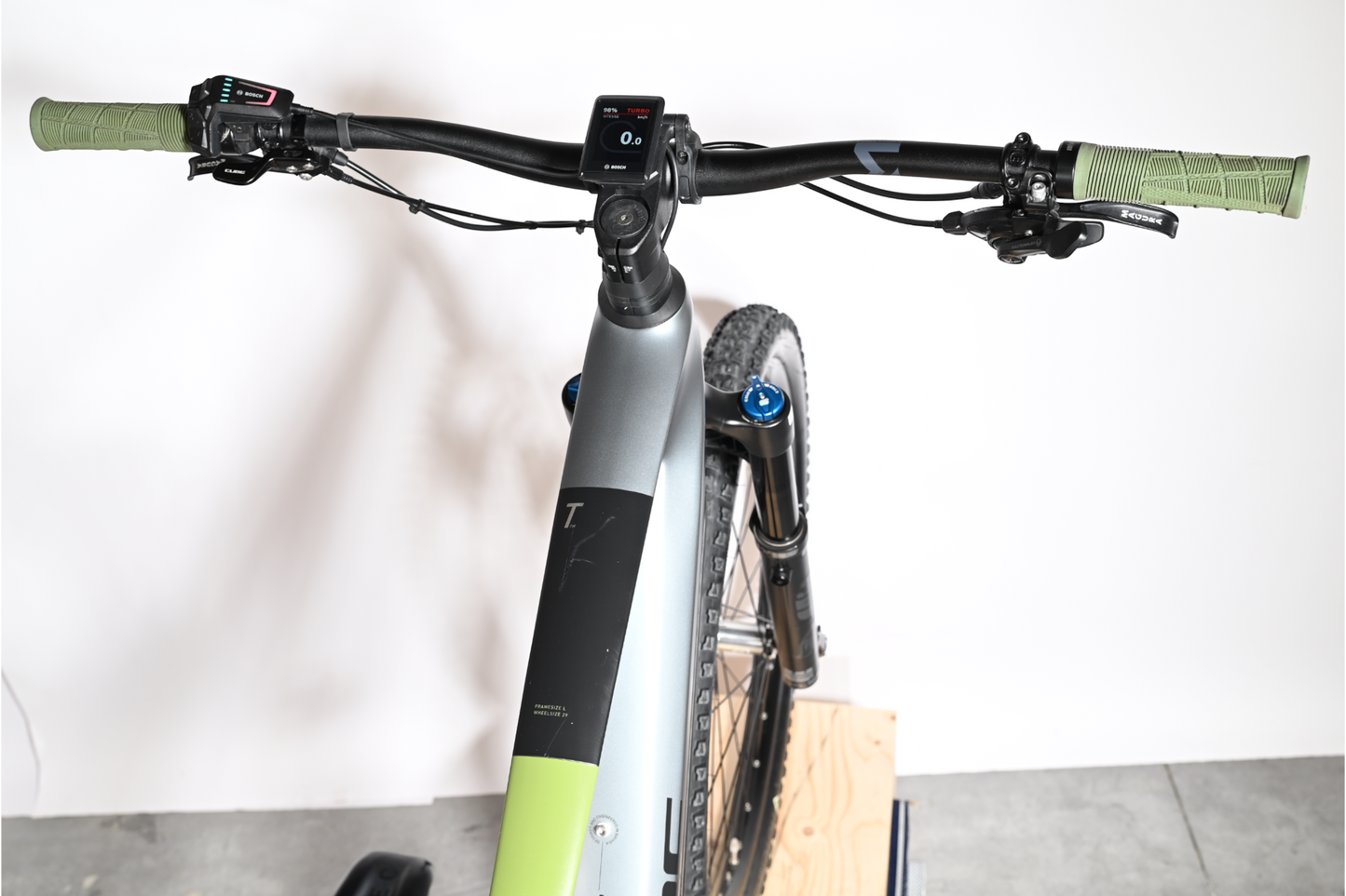 Cube Stereo Hybrid 140 HPC TM 750 | 2023 - L - 1488KM