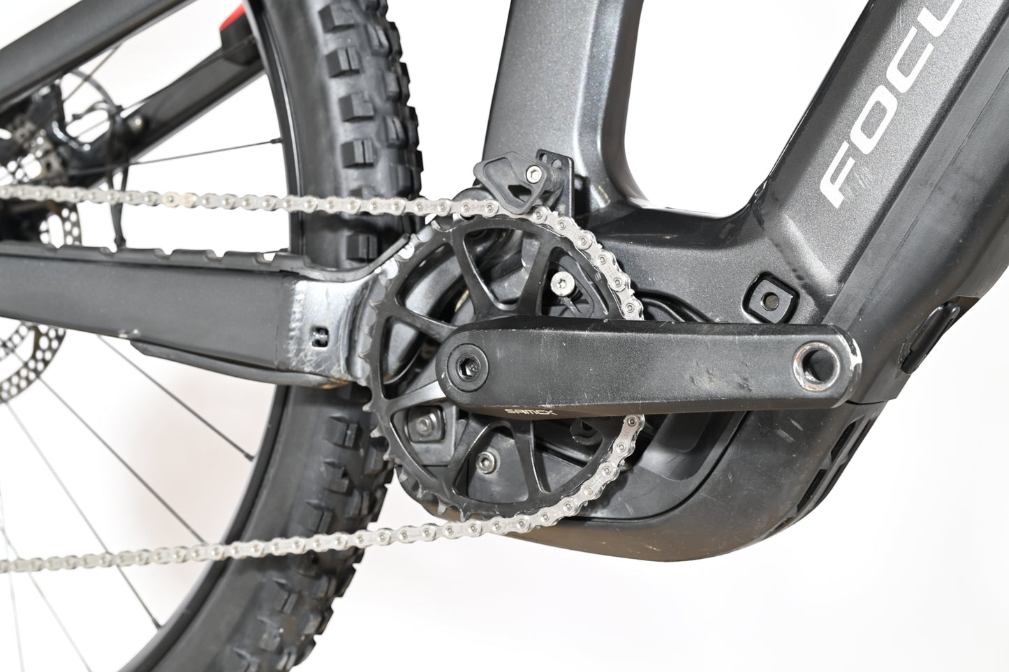 Focus Thron 6.8 ABS | 2025 - L - 1157KM