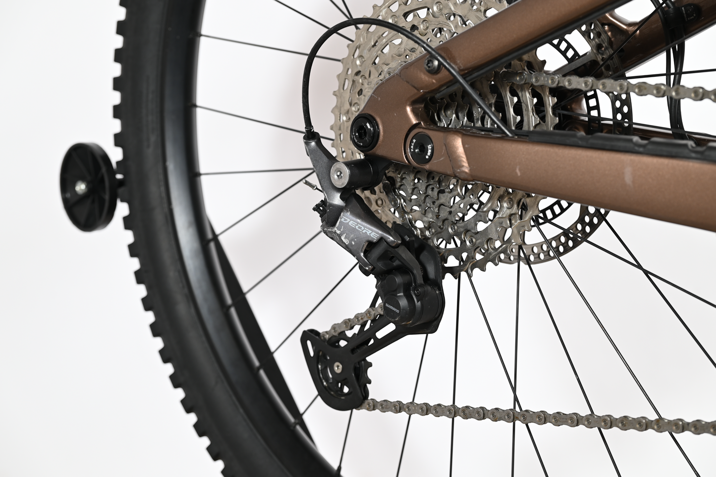 Focus Trhon 6.8 ABS | 2025 - S - 1067KM