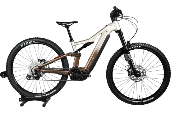 Focus Thron 6.8 ABS | 2025 - S - 810KM