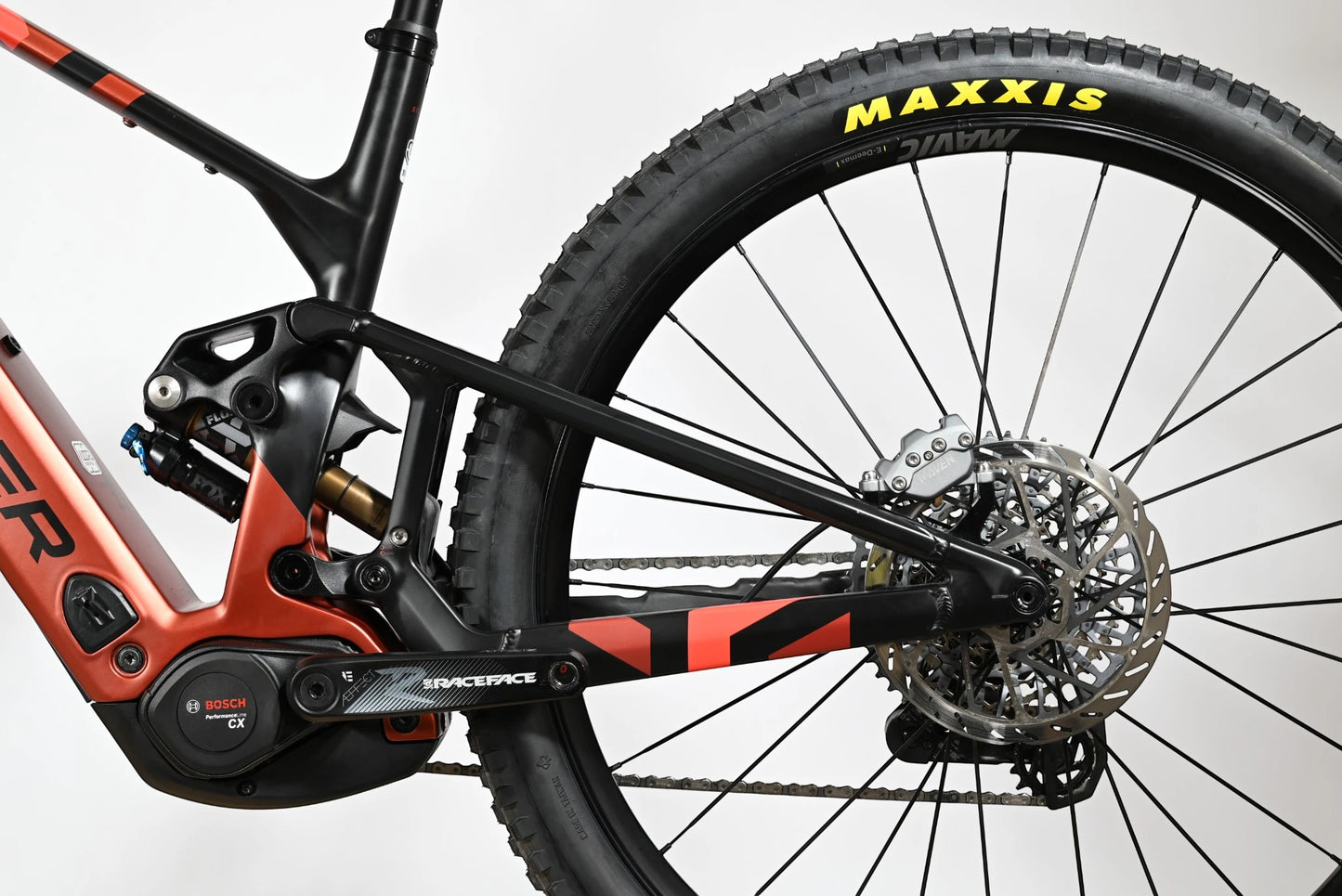 Mondraker Crafty Carbon RR | 2025 - M - 1975KM