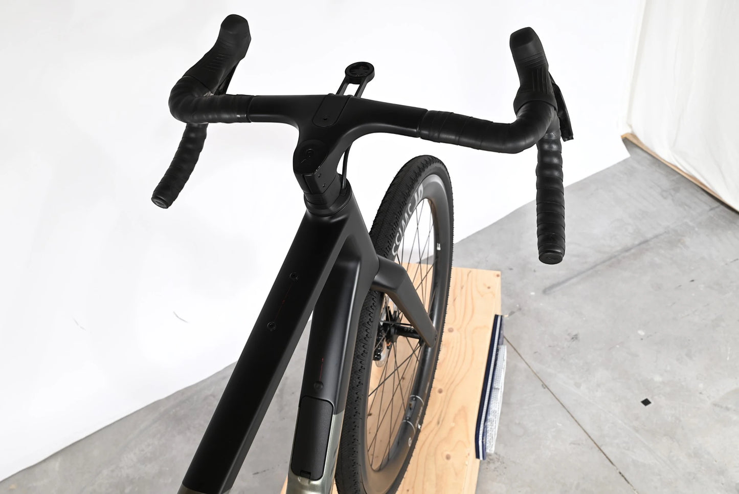 Canyon Grail CF SLX 8 Di2 | 2025 - L