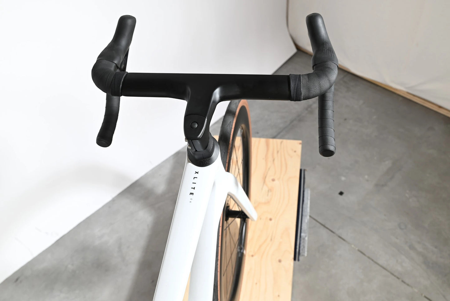 Rose Xlite 06 Ultegra Di2 | 2025 - L