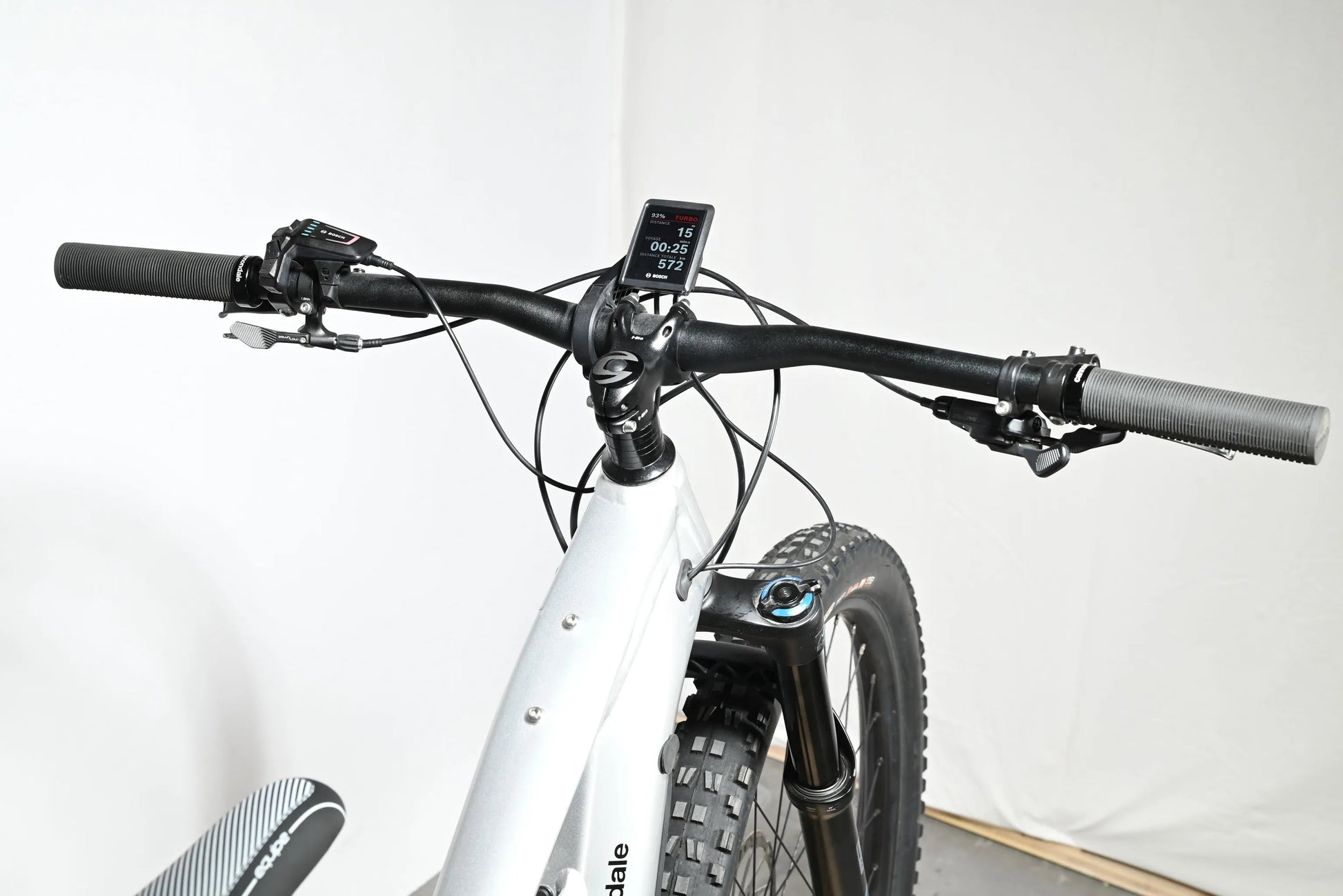 Cannondale Moterra Neo 3 | 2024 - S - 572KM - Loop Sports