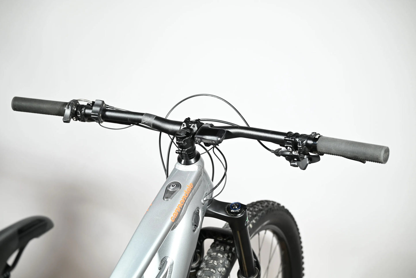 Cannondale Moterra Neo 4 | 2023 - L - 234KM - Loop Sports