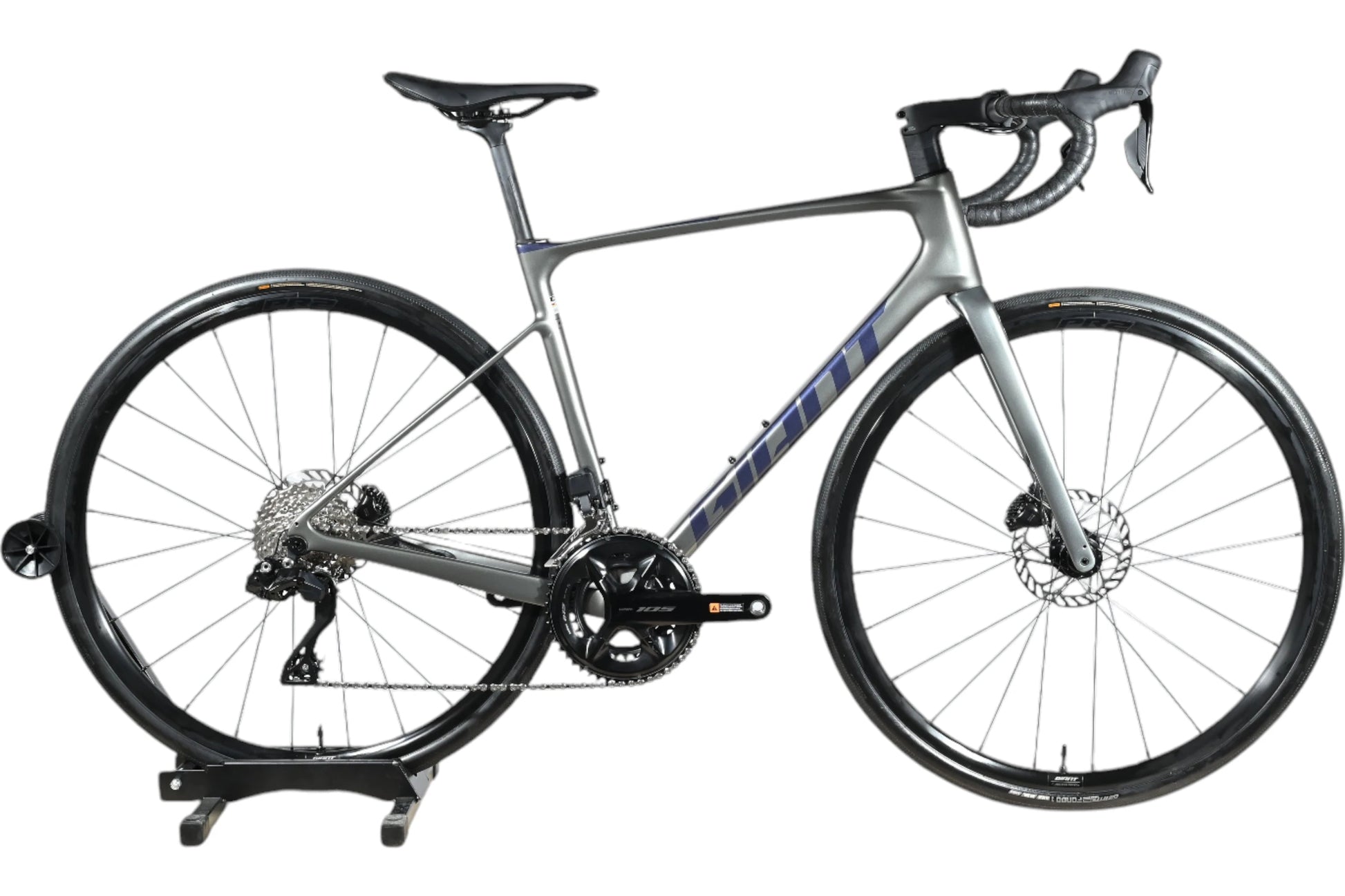Giant Defy Advanced 1 | 2024 - M - Loop Sports