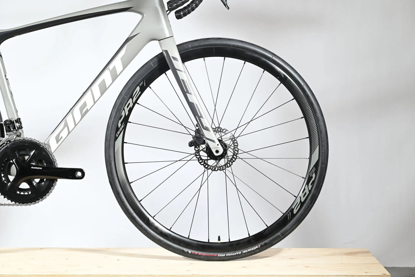 Giant Defy Advanced 2 | 2019 - S - Loop Sports