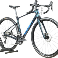 Giant Revolt Advanced 2 | 2021 - S - Loop Sports
