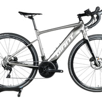 Giant Road E+ 2 | 2021 - M - 985KM - Loop Sports