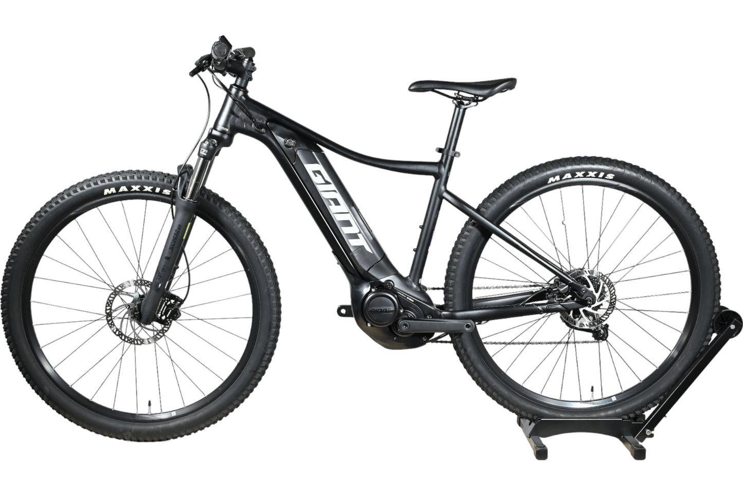 Giant Talon E+ 2 | 2023 - M - 677KM - Loop Sports