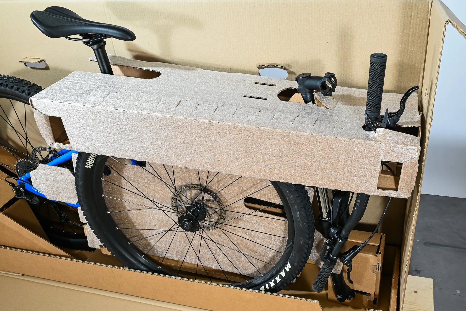 Kit Expédition Vélo VTT | L 170cm - l 30cm - H 90cm - Loop Sports