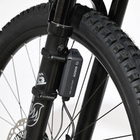 Système de freinage Bosch eBike ABS Pro monté sur la fourche noire du vélo électrique Cube Stereo Hybrid Loop Sports