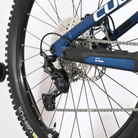 Dérailleur arrière Shimano XT sur vélo électrique Loop Sports Cube Stereo Hybrid bleu avec moteur Bosch