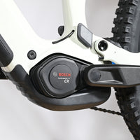 Moteur Bosch Performance Line CX sur vélo électrique Cube Stereo Hybrid ONE77 HPC SLX 800 de Loop Sports