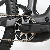 Gros plan sur le pédalier et le moteur Bosch du vélo électrique Loop Sports Cube Stereo Hybrid ONE44 HPC SLX 800 gris